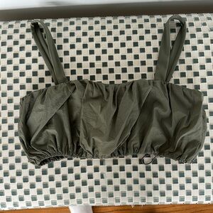 Daily drills olive green bubble top size small